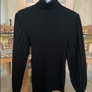 Long sleeved ribbed turtleneck top/ light weight sweater with balloon sl…